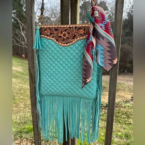 🤎NEW TEAL QUILTED GENUINE LEATHER TOOLED CROSSBODY BAG PURSE W/ FRINGE🤎